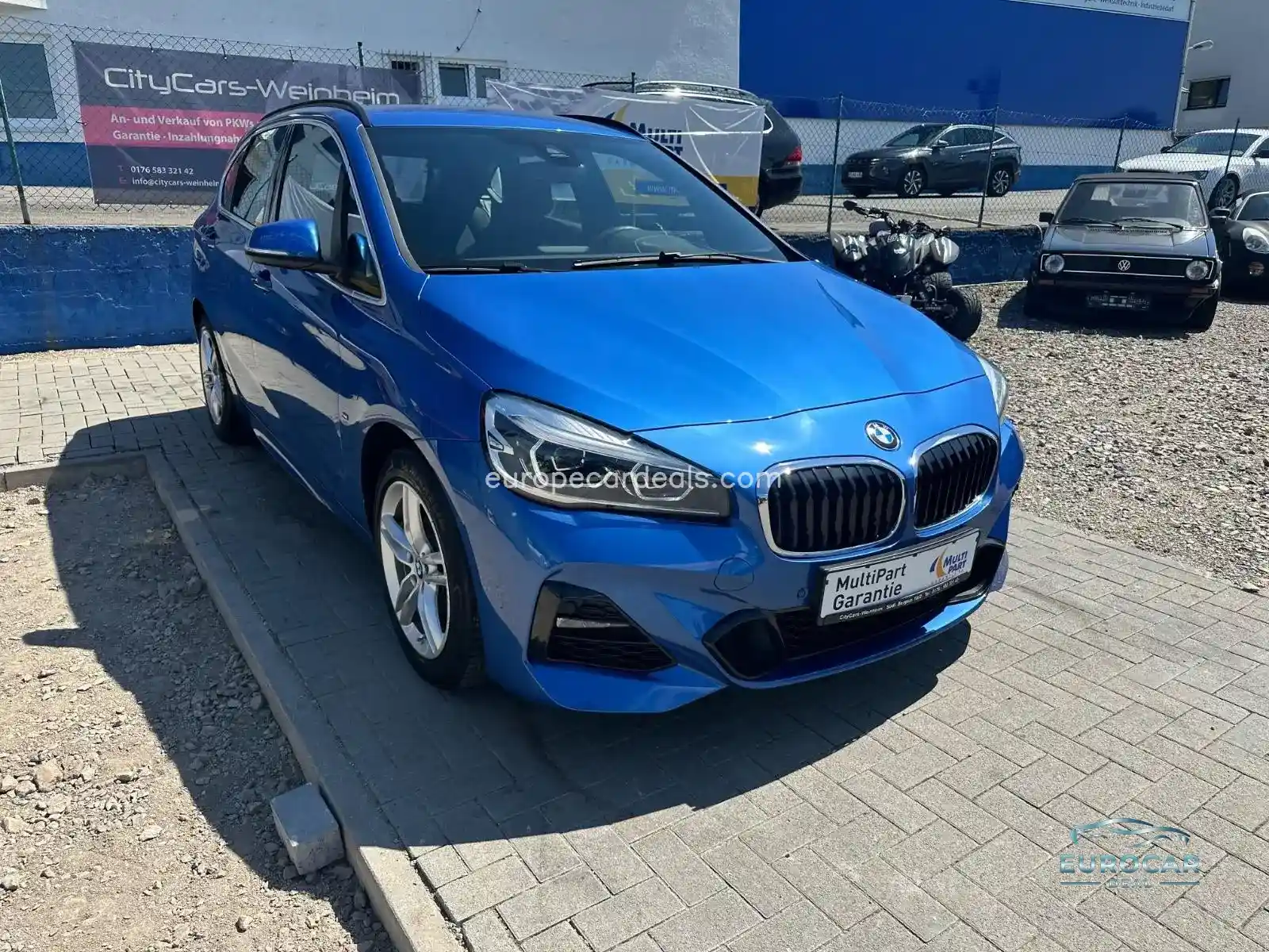 BMW 216