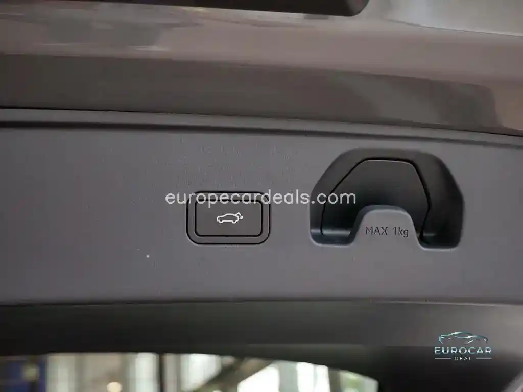 Lynk&Co 02
