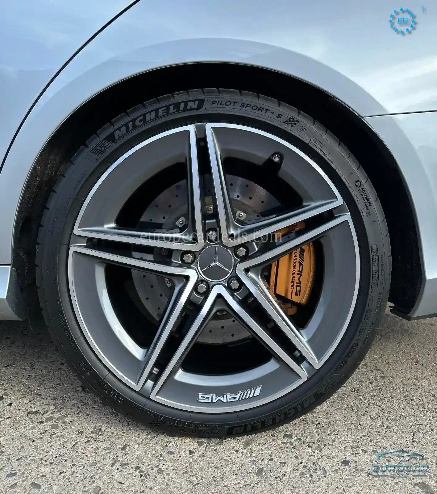 Mercedes-Benz E 63 AMG
