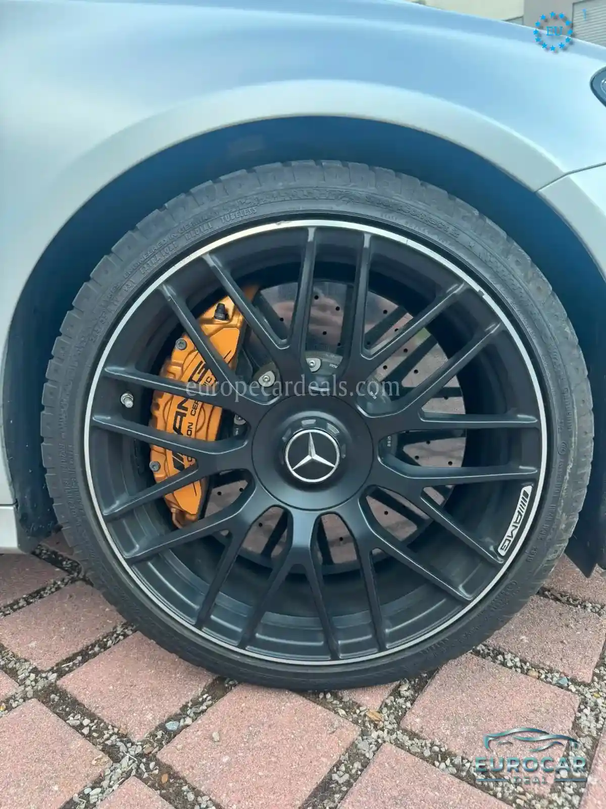 Mercedes-Benz C 63 AMG
