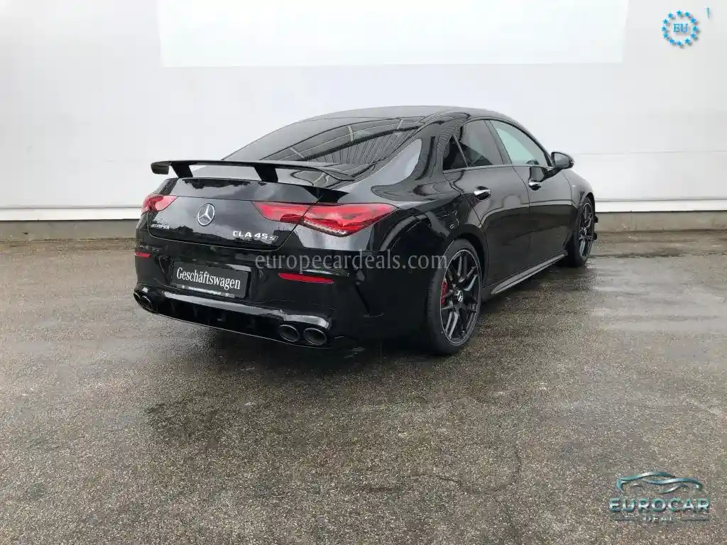 Mercedes-Benz CLA 45 AMG