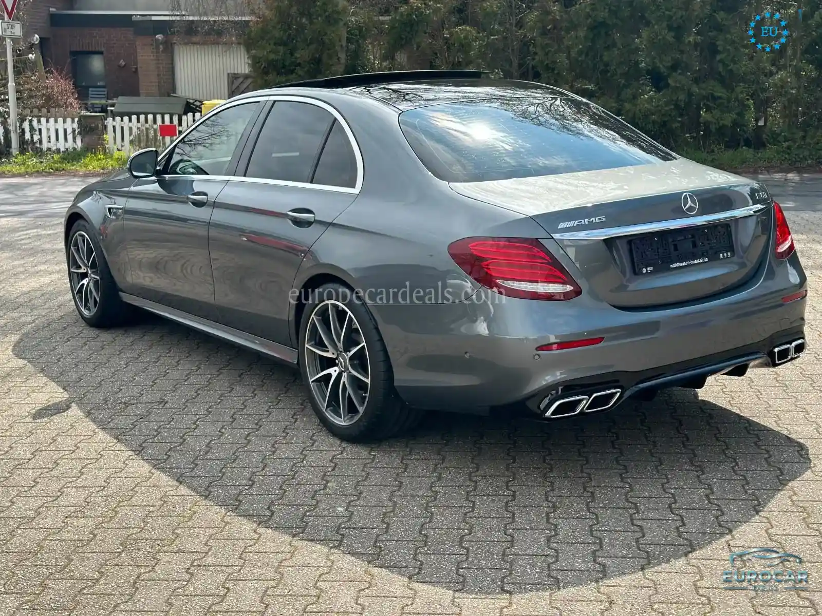 Mercedes-Benz E 63 AMG