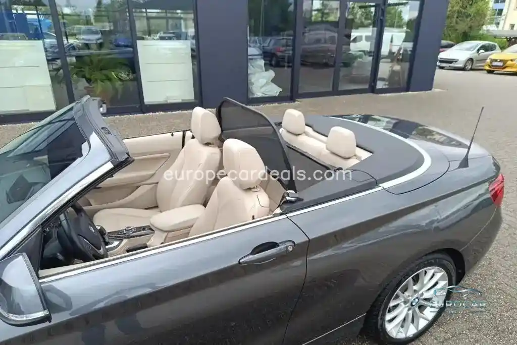 BMW 218