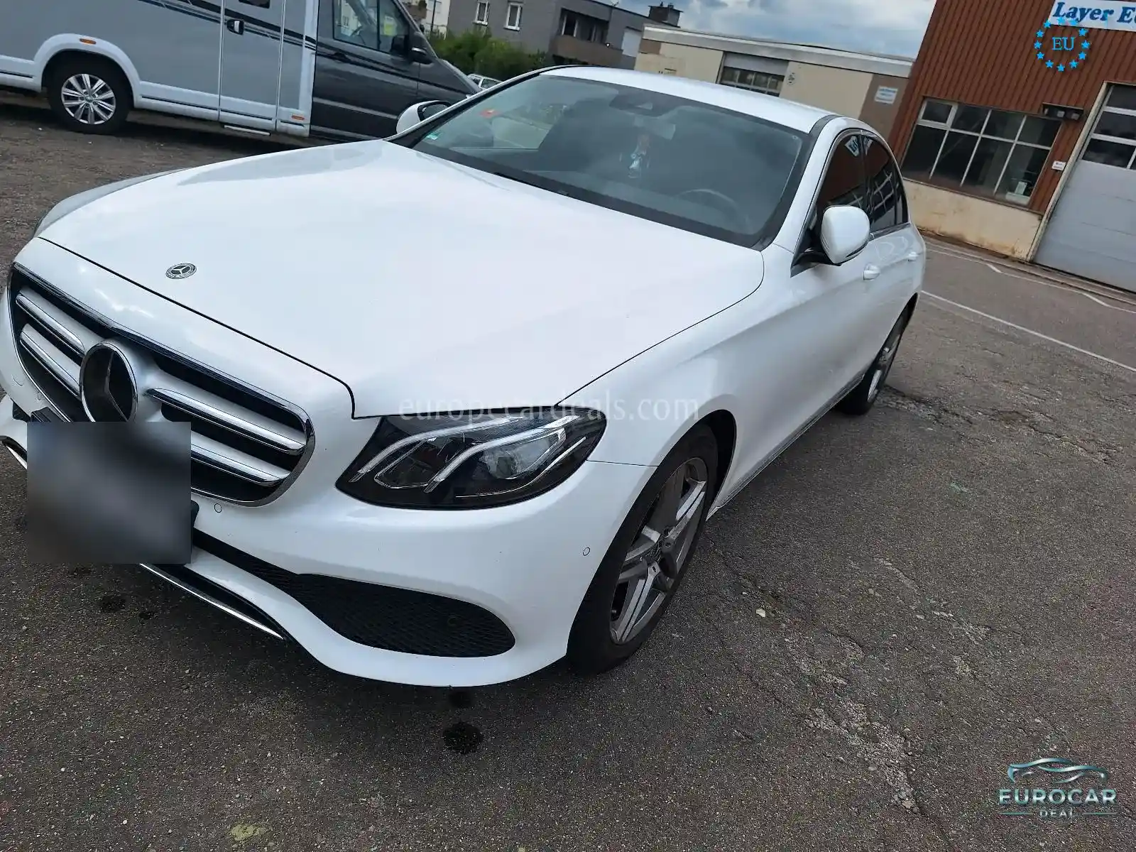 Mercedes-Benz E 220