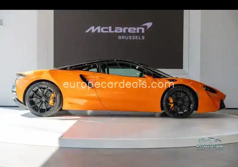 McLaren Artura