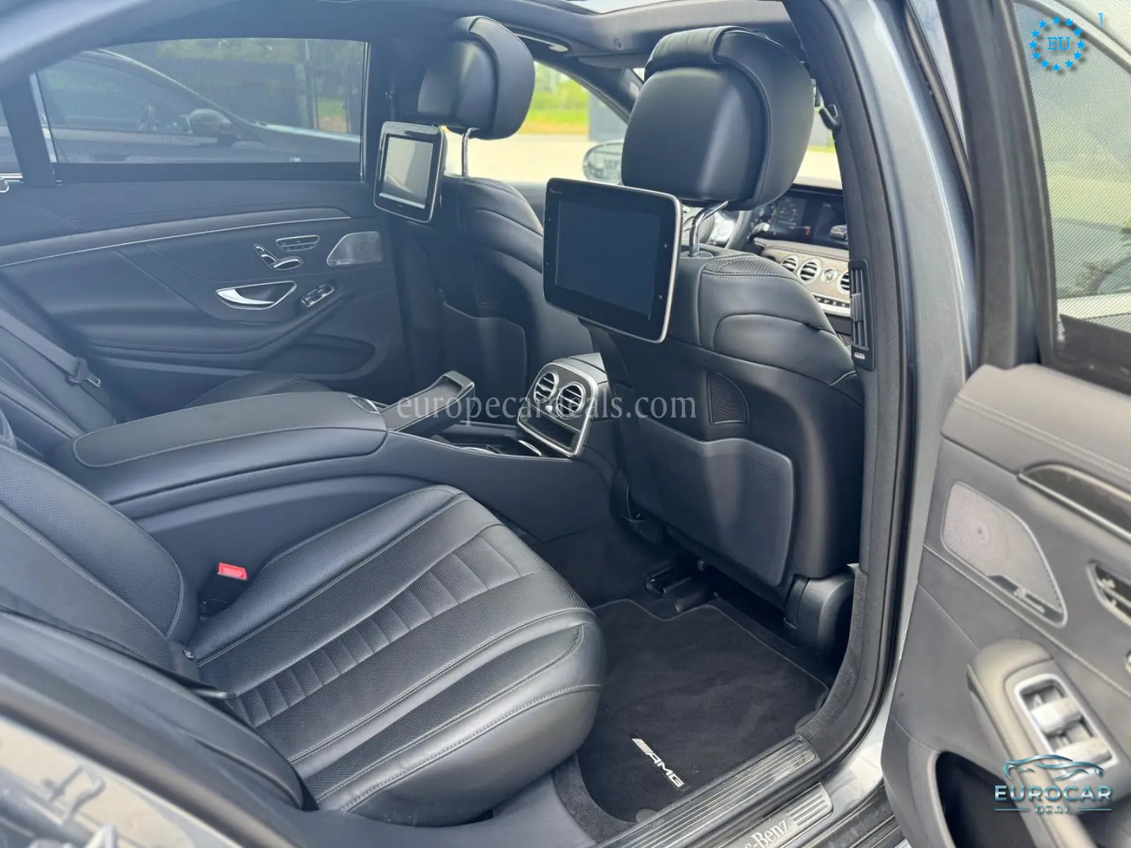 Mercedes-Benz S 560
