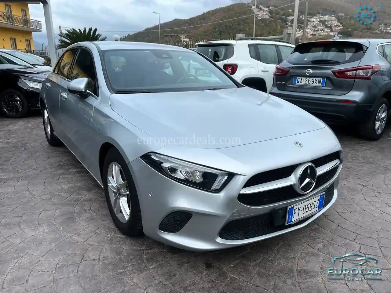 Mercedes-Benz A 180