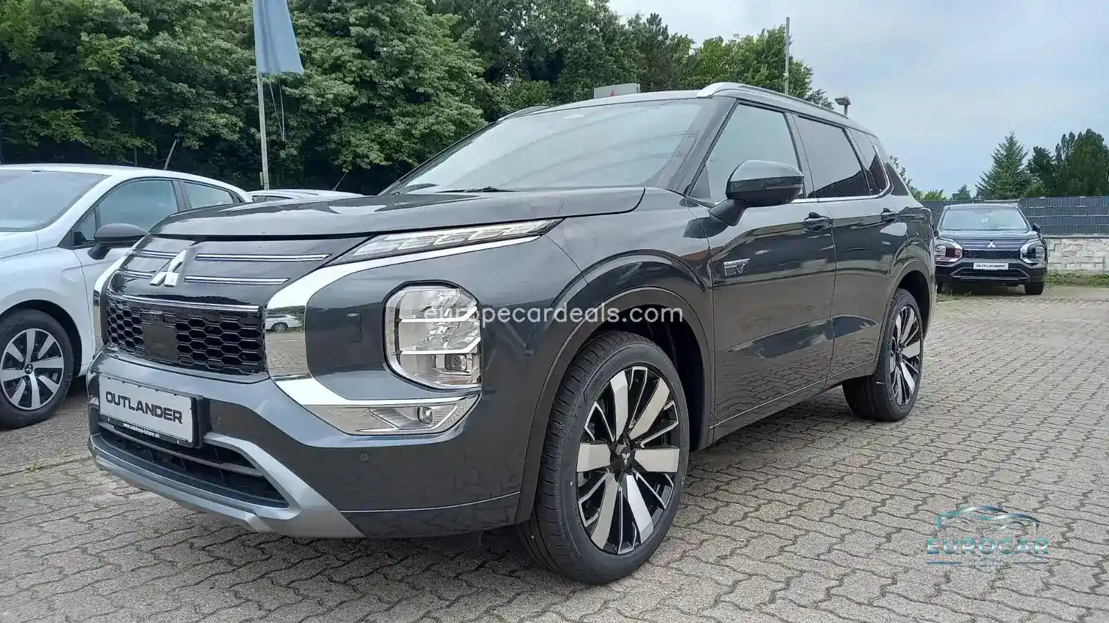 Mitsubishi Plug-in Hybrid Outlander