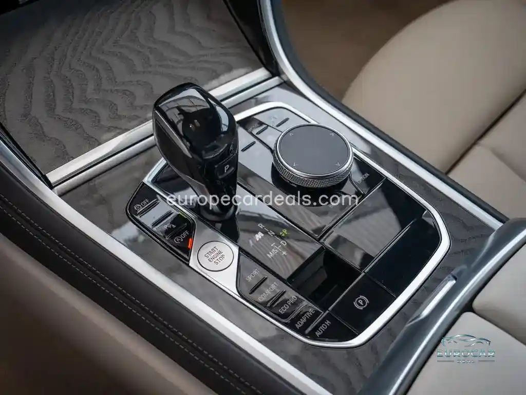 BMW M850