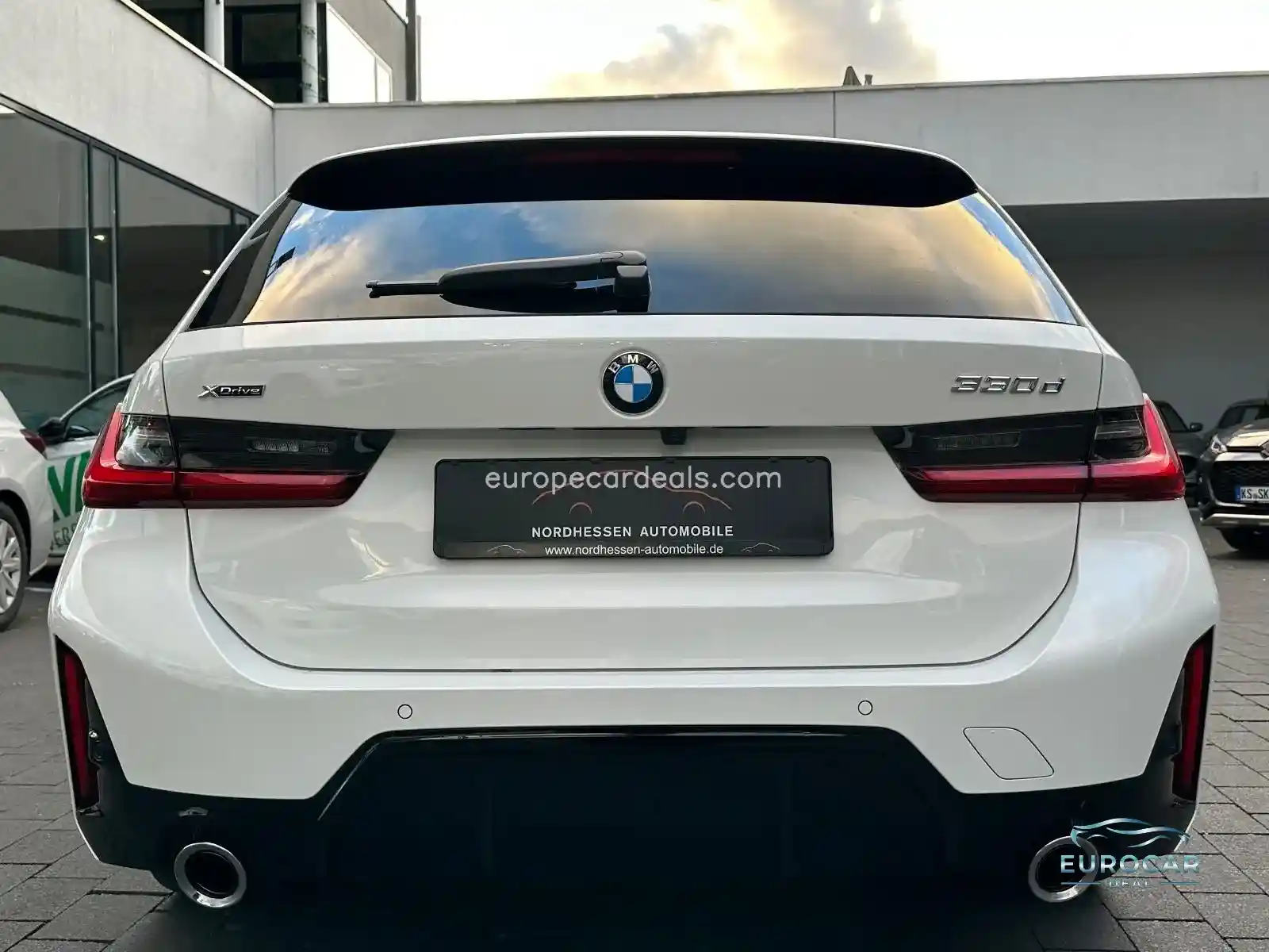 BMW 330