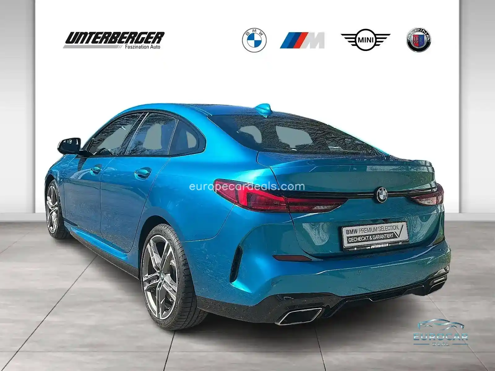 BMW M235