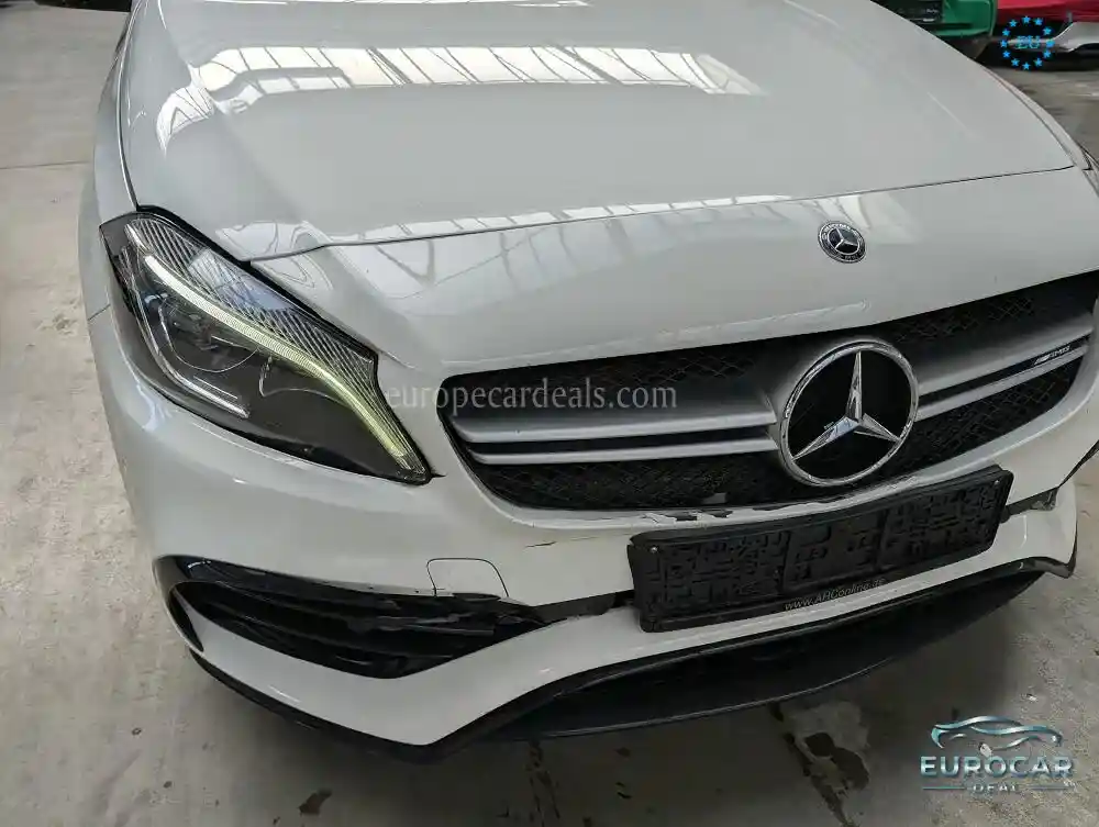 Mercedes-Benz A 45 AMG