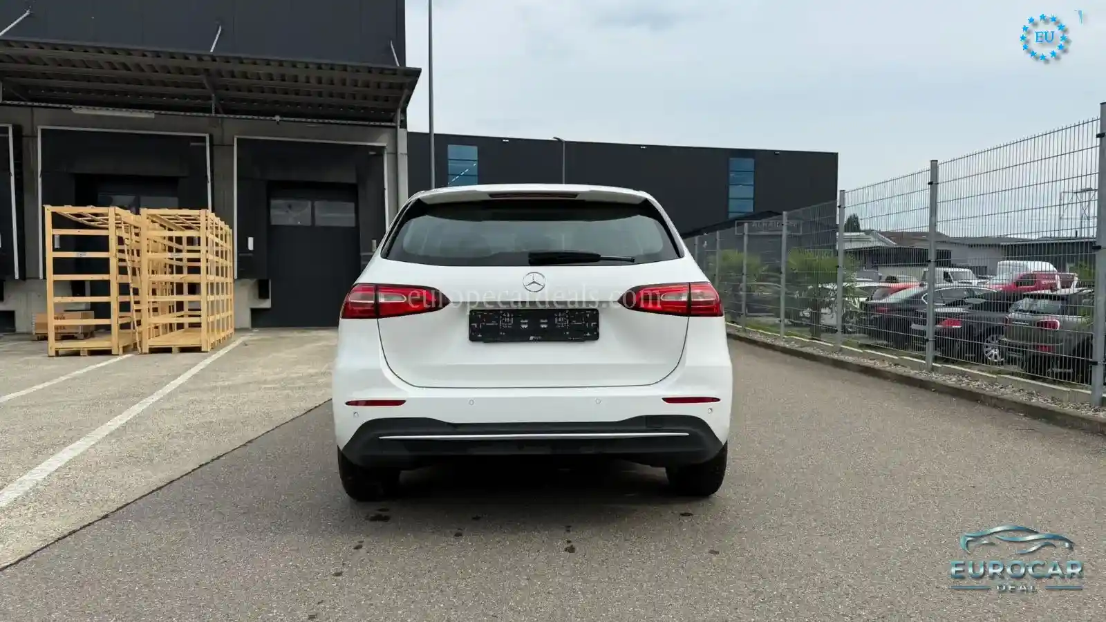 Mercedes-Benz B 200