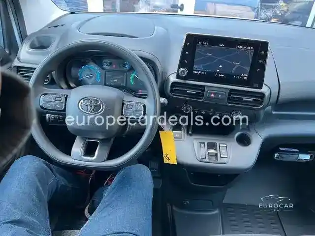 Toyota Proace City