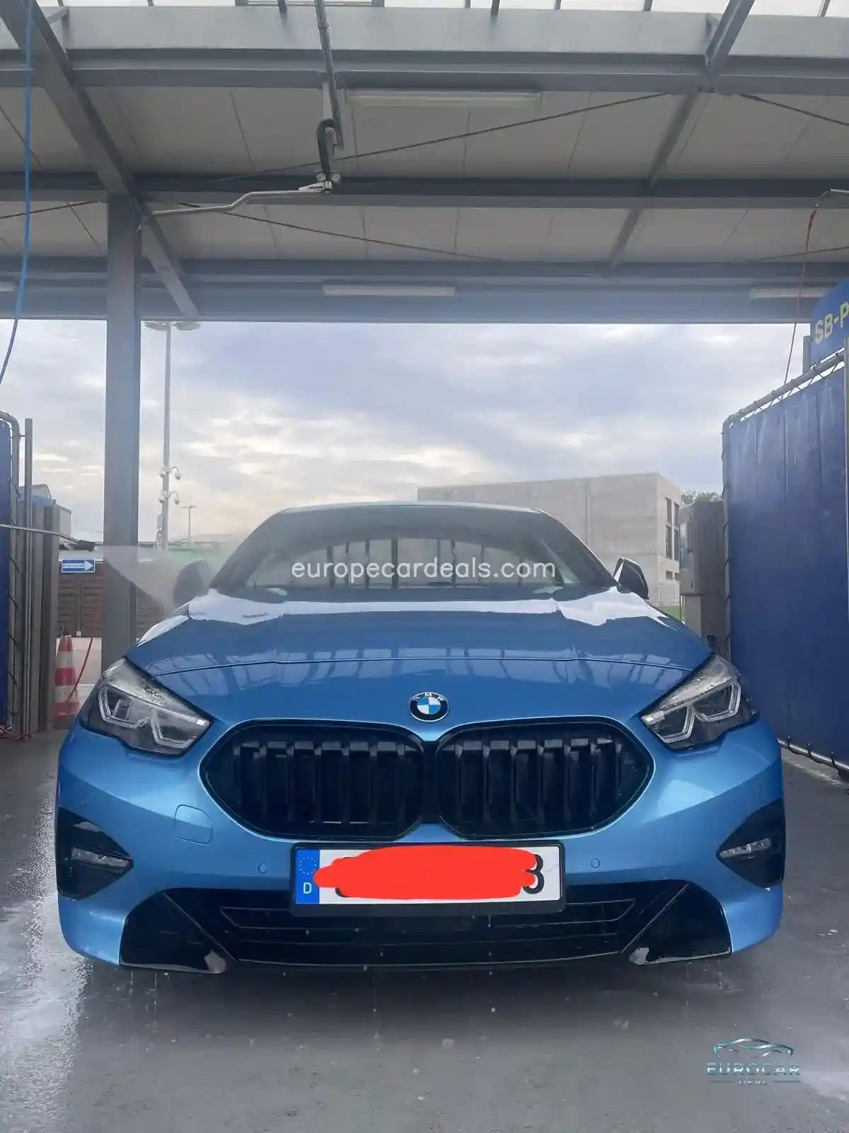 BMW 228