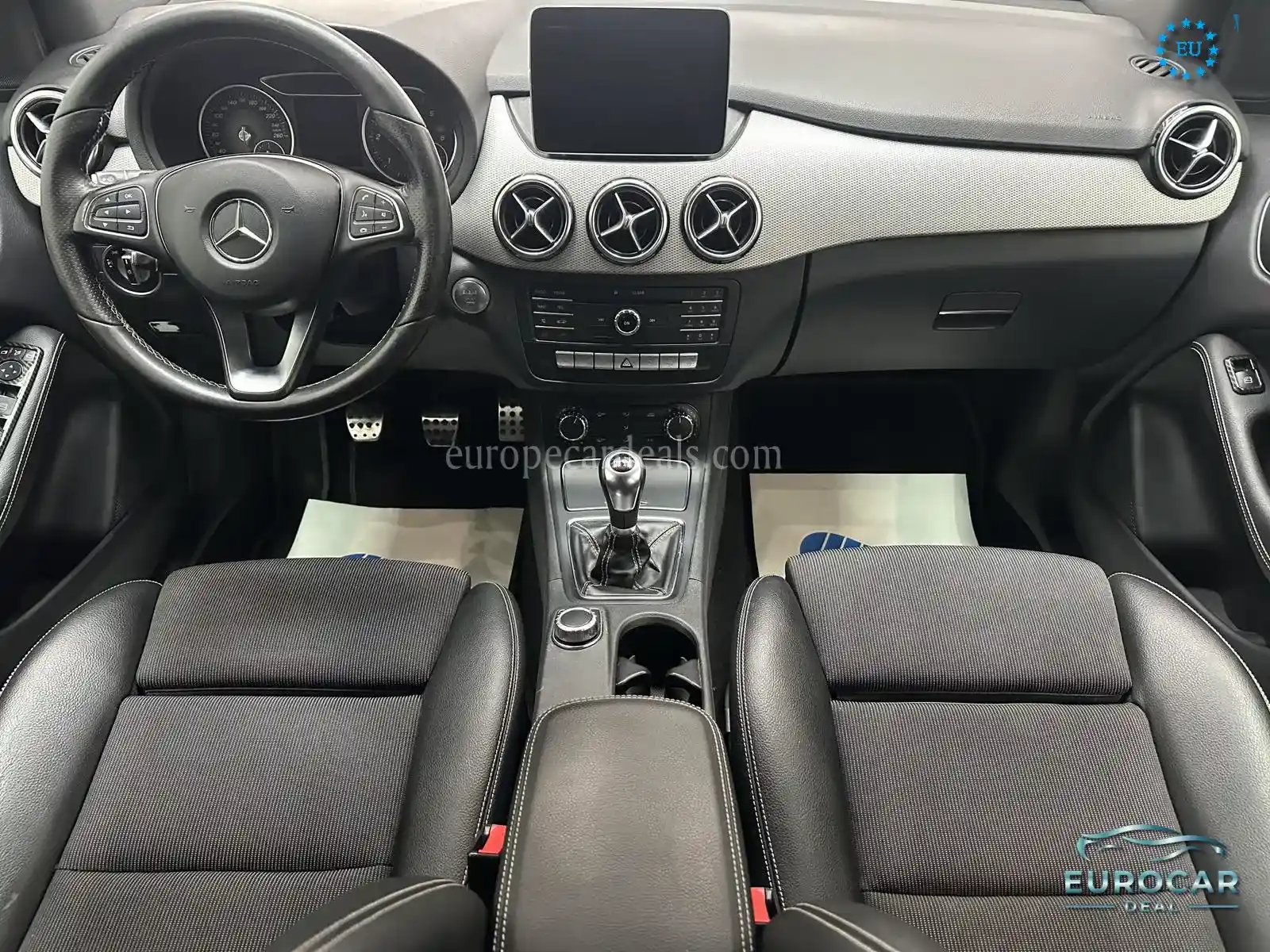 Mercedes-Benz B 200
