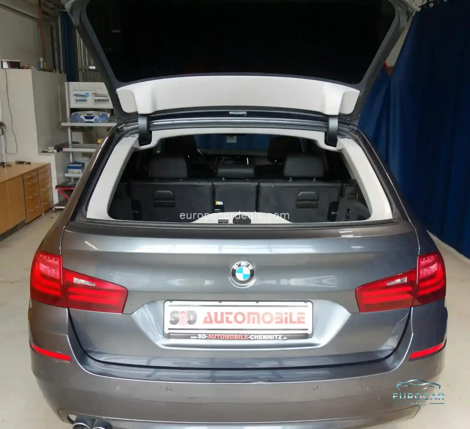BMW 525