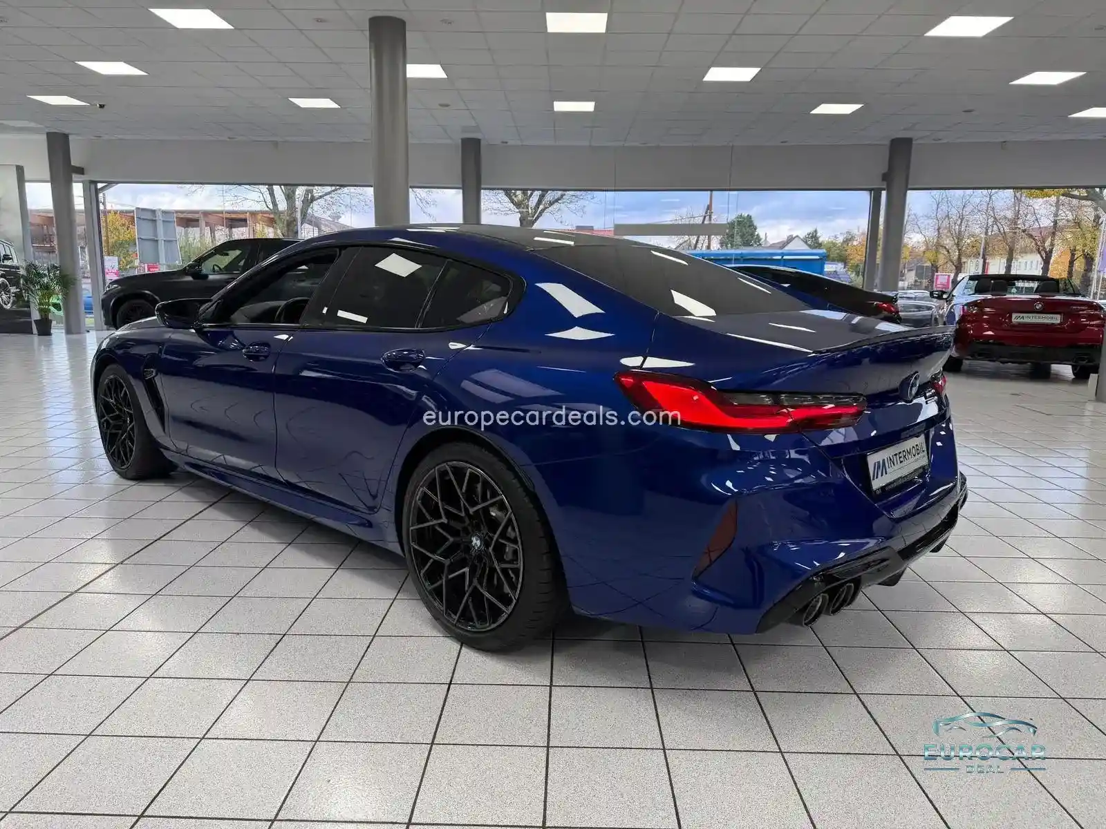 BMW M8