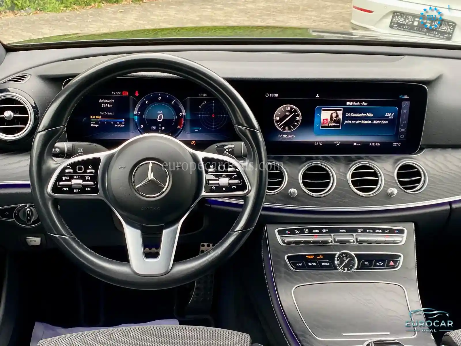 Mercedes-Benz E 220