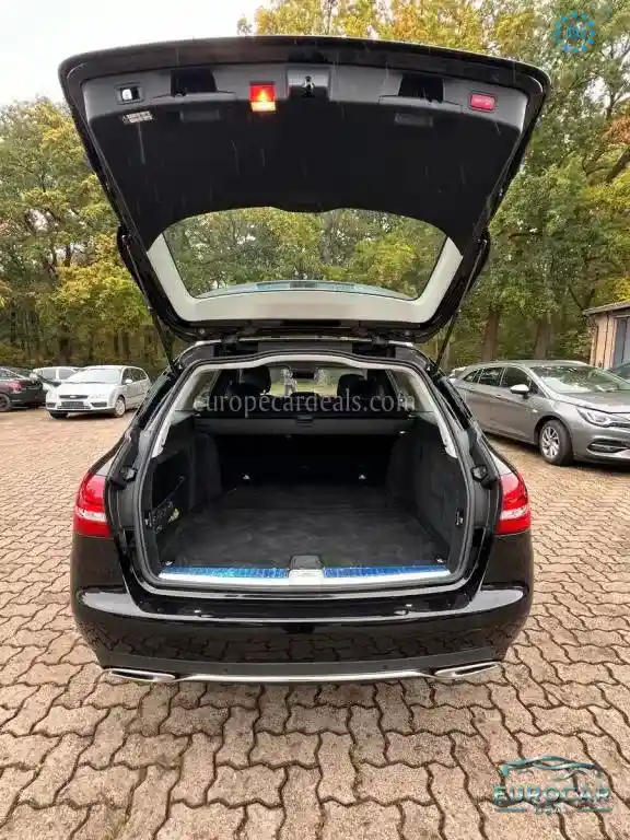 Mercedes-Benz C 400