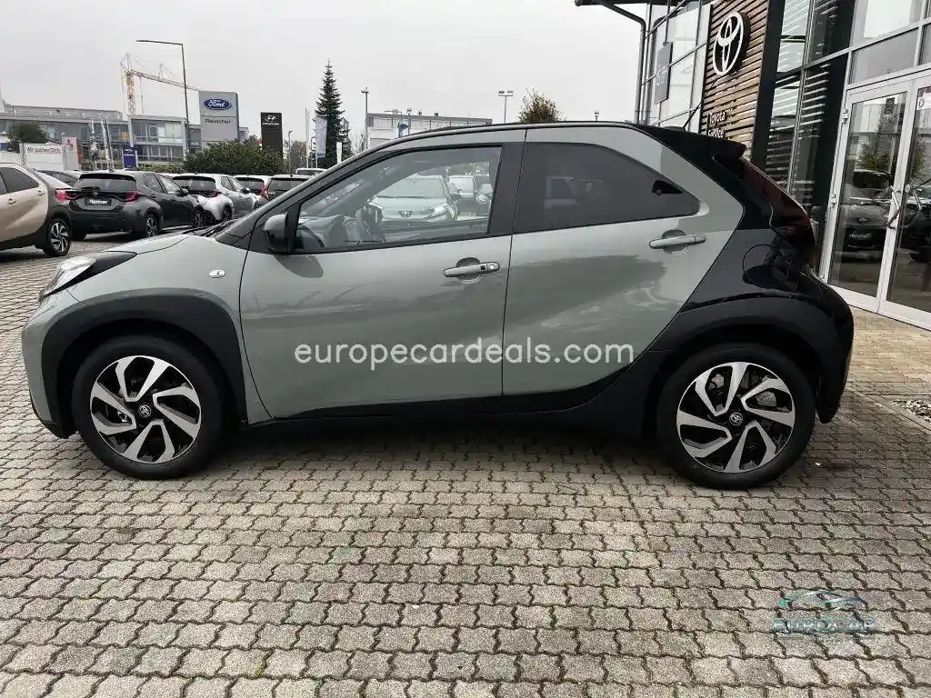 Toyota Aygo (X)