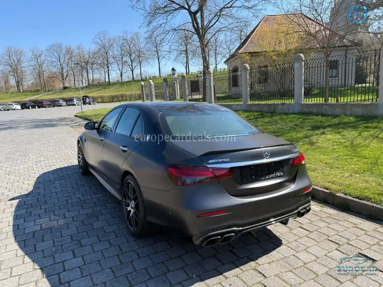 Mercedes-Benz E 63 AMG