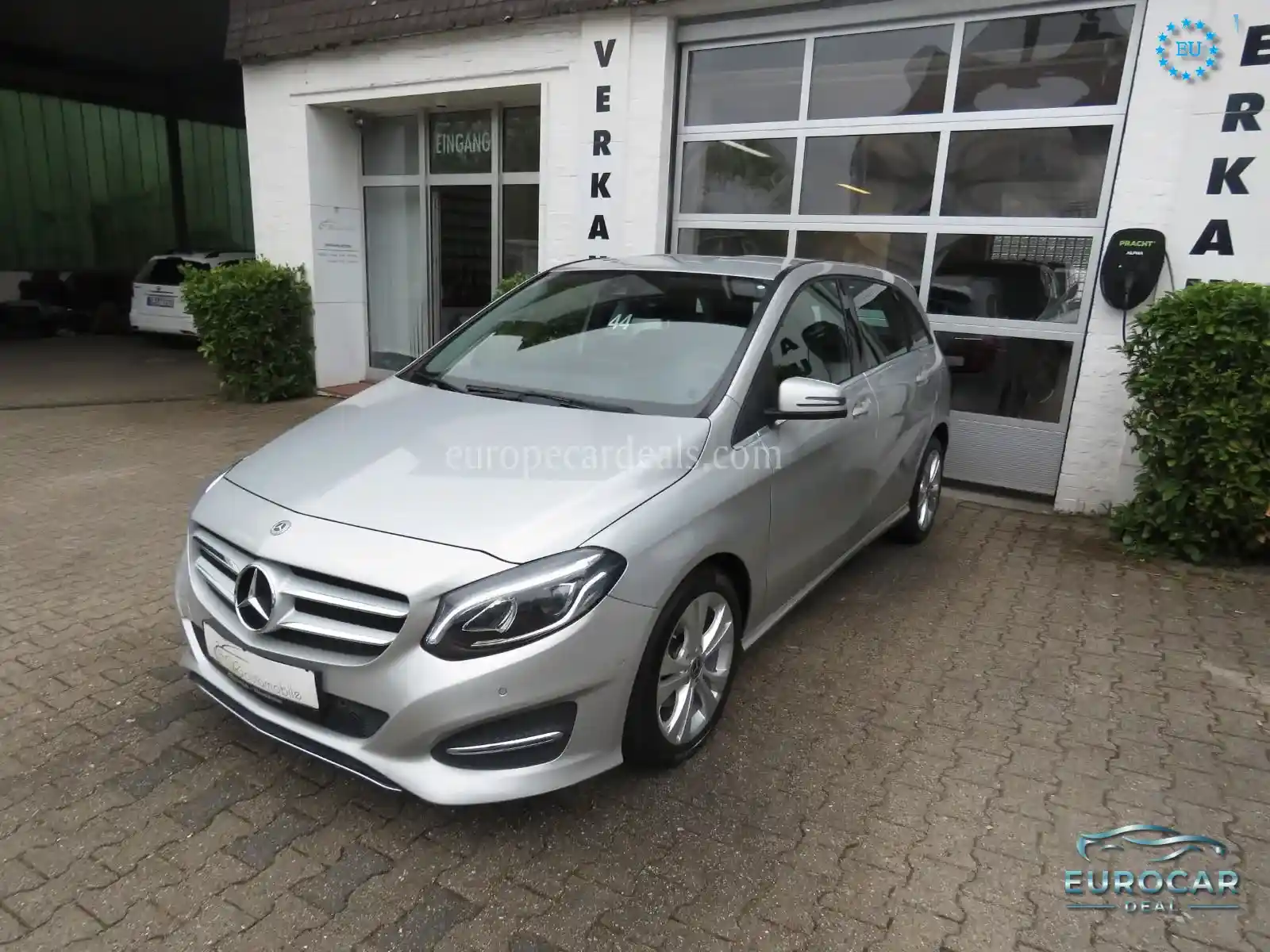 Mercedes-Benz B 200