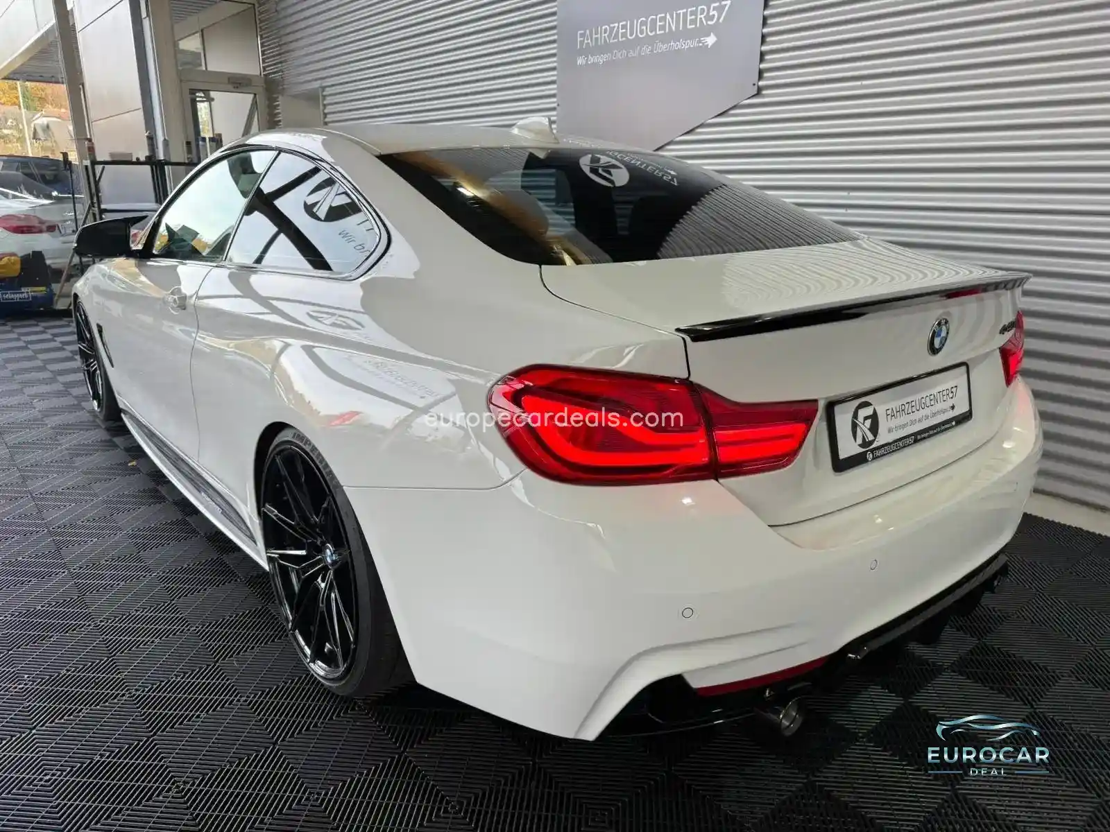 BMW 440