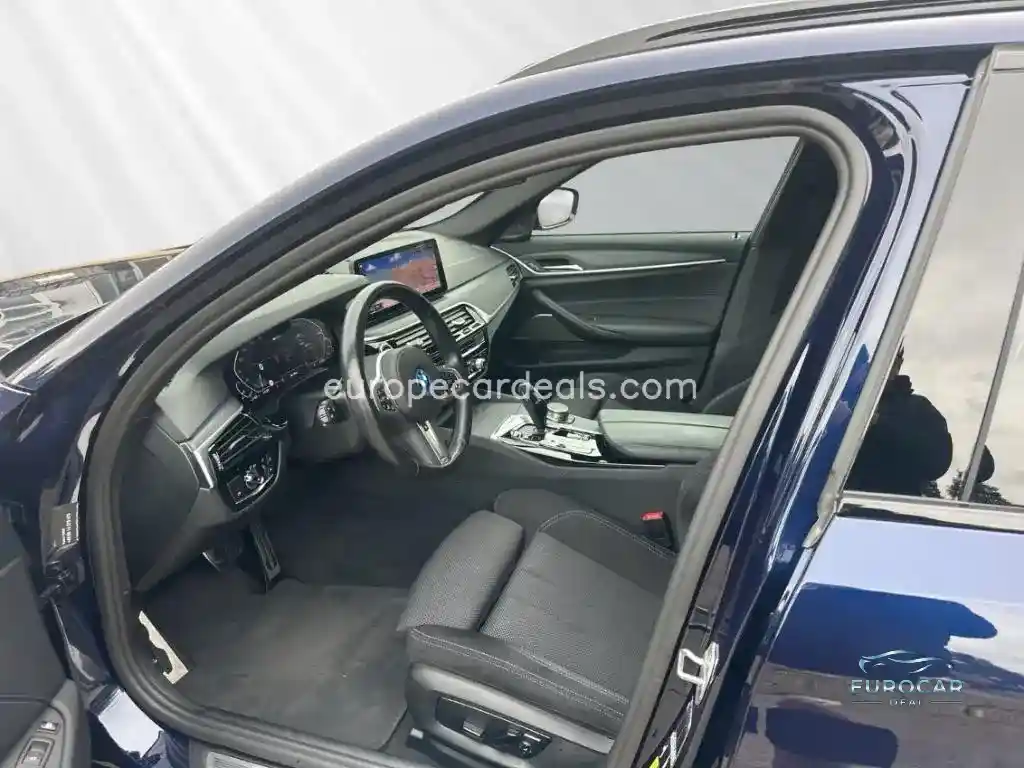 BMW 530