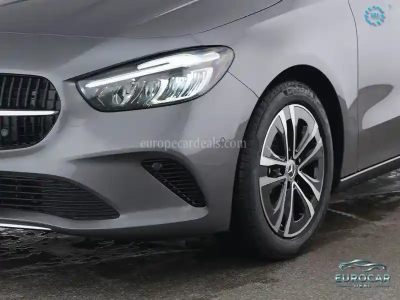Mercedes-Benz B 180