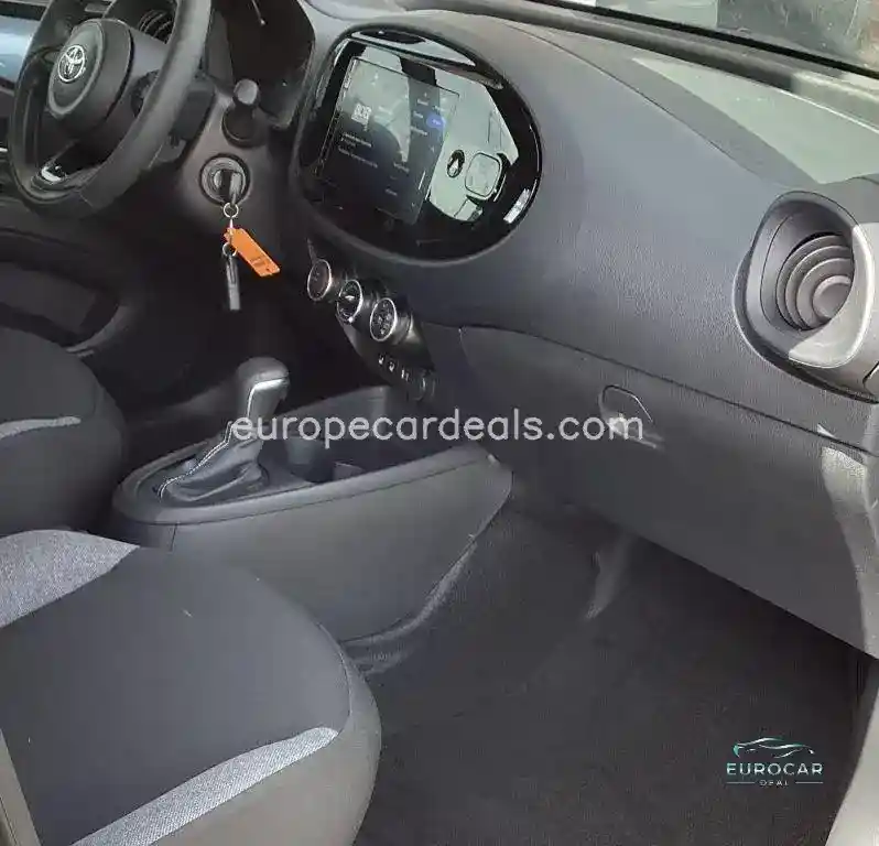 Toyota Aygo (X)