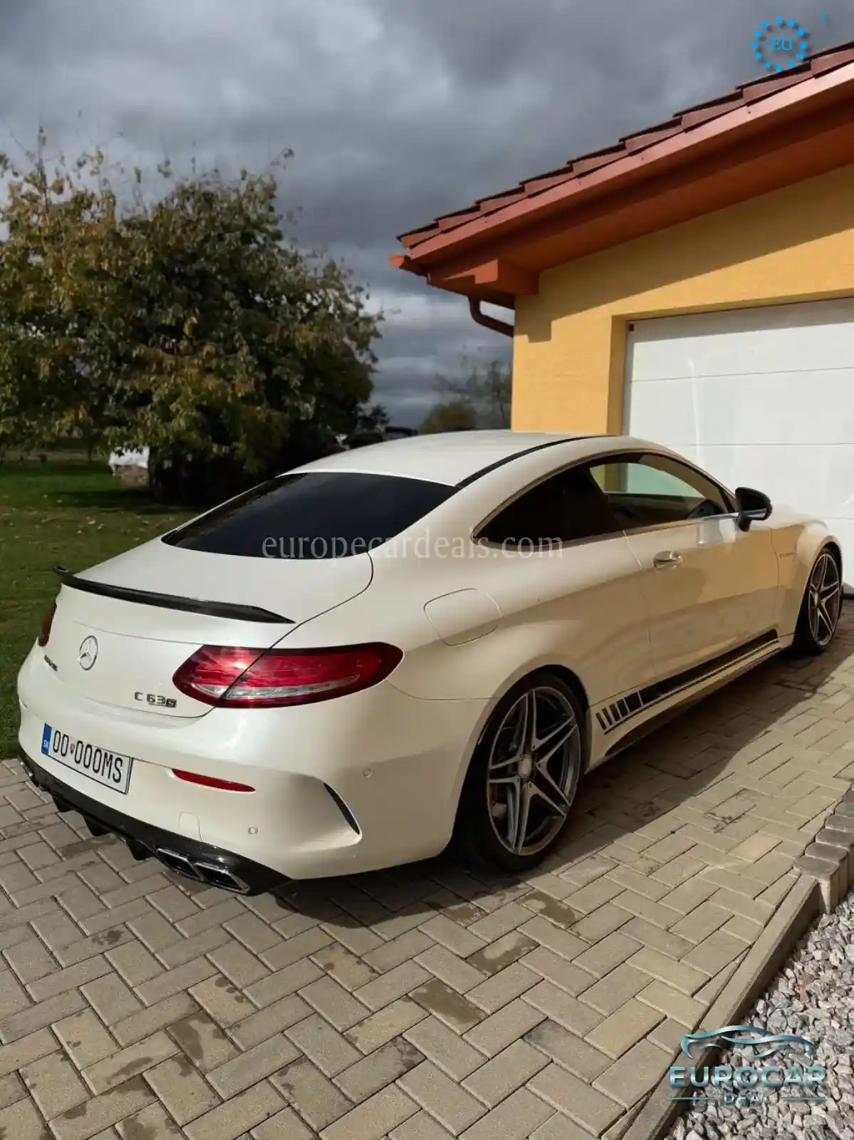 Mercedes-Benz C 63 AMG