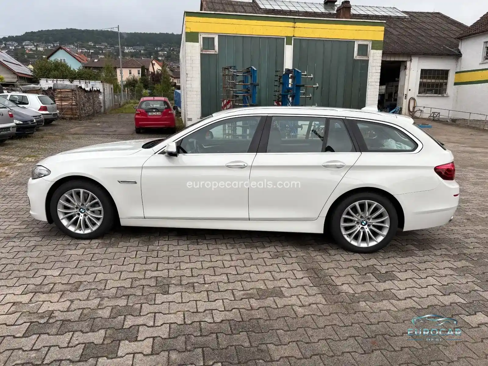 BMW 525
