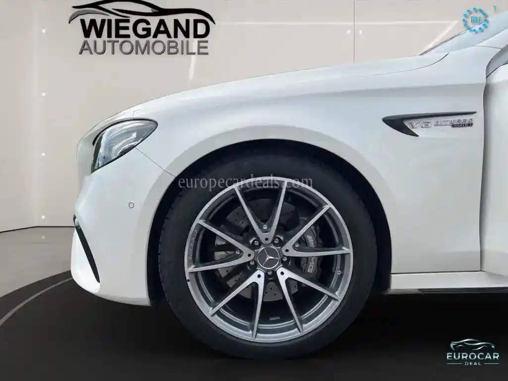 Mercedes-Benz E 63 AMG