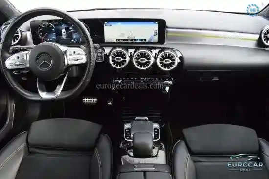 Mercedes-Benz A 220