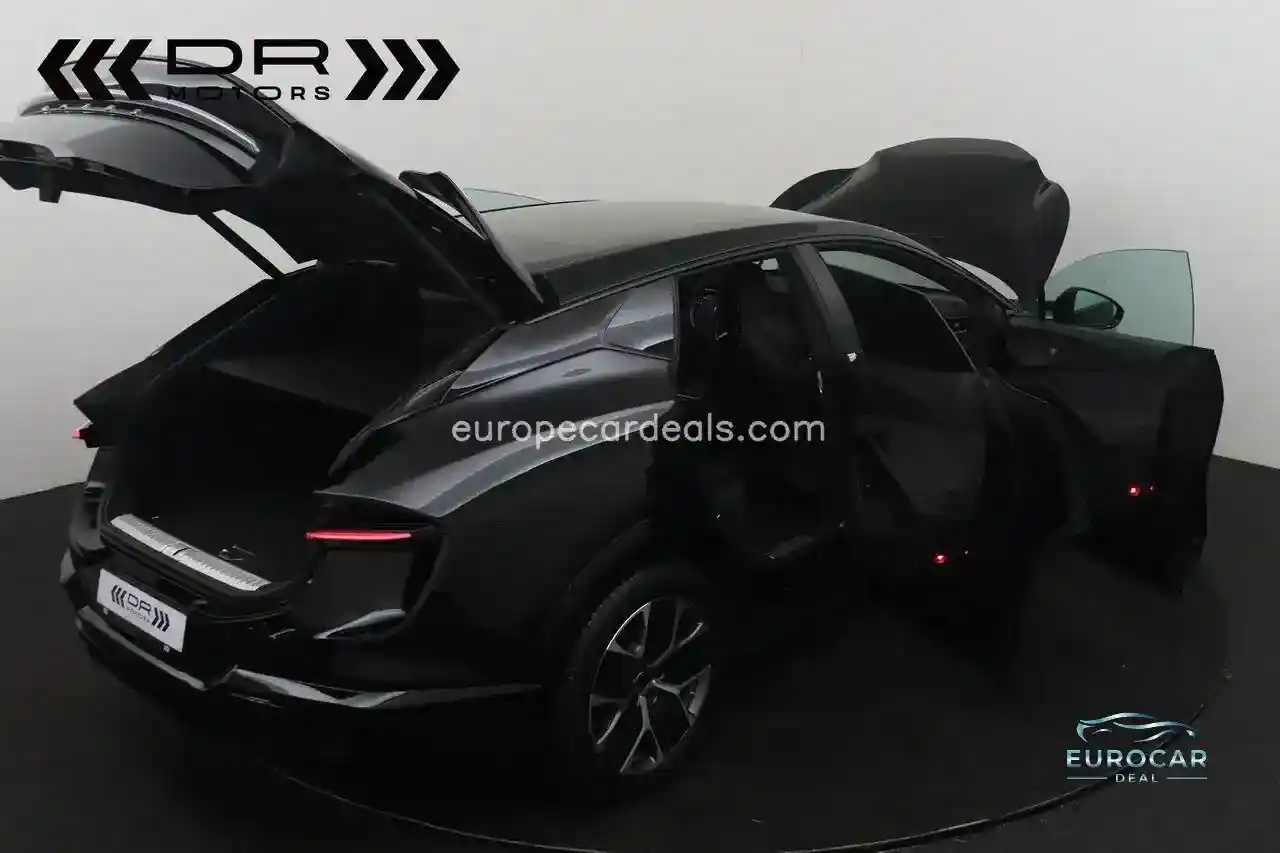 Lotus Eletre