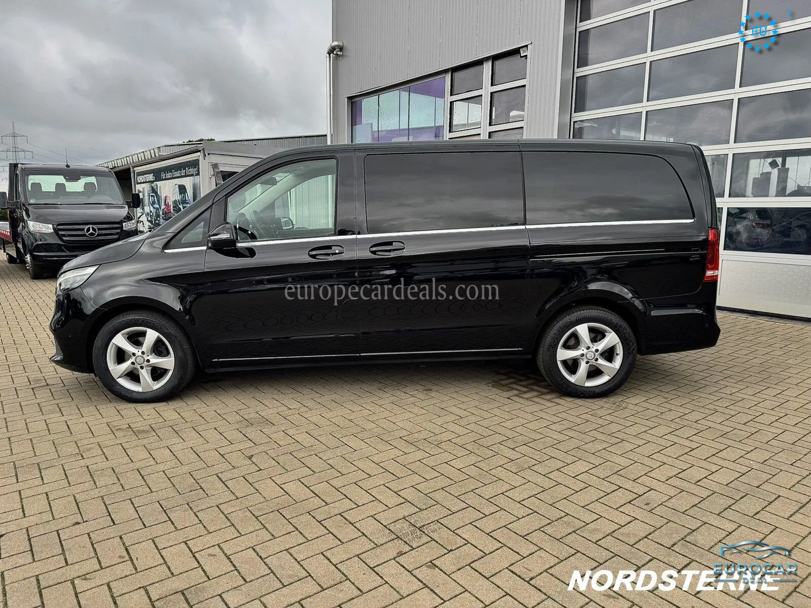 Mercedes-Benz V 220