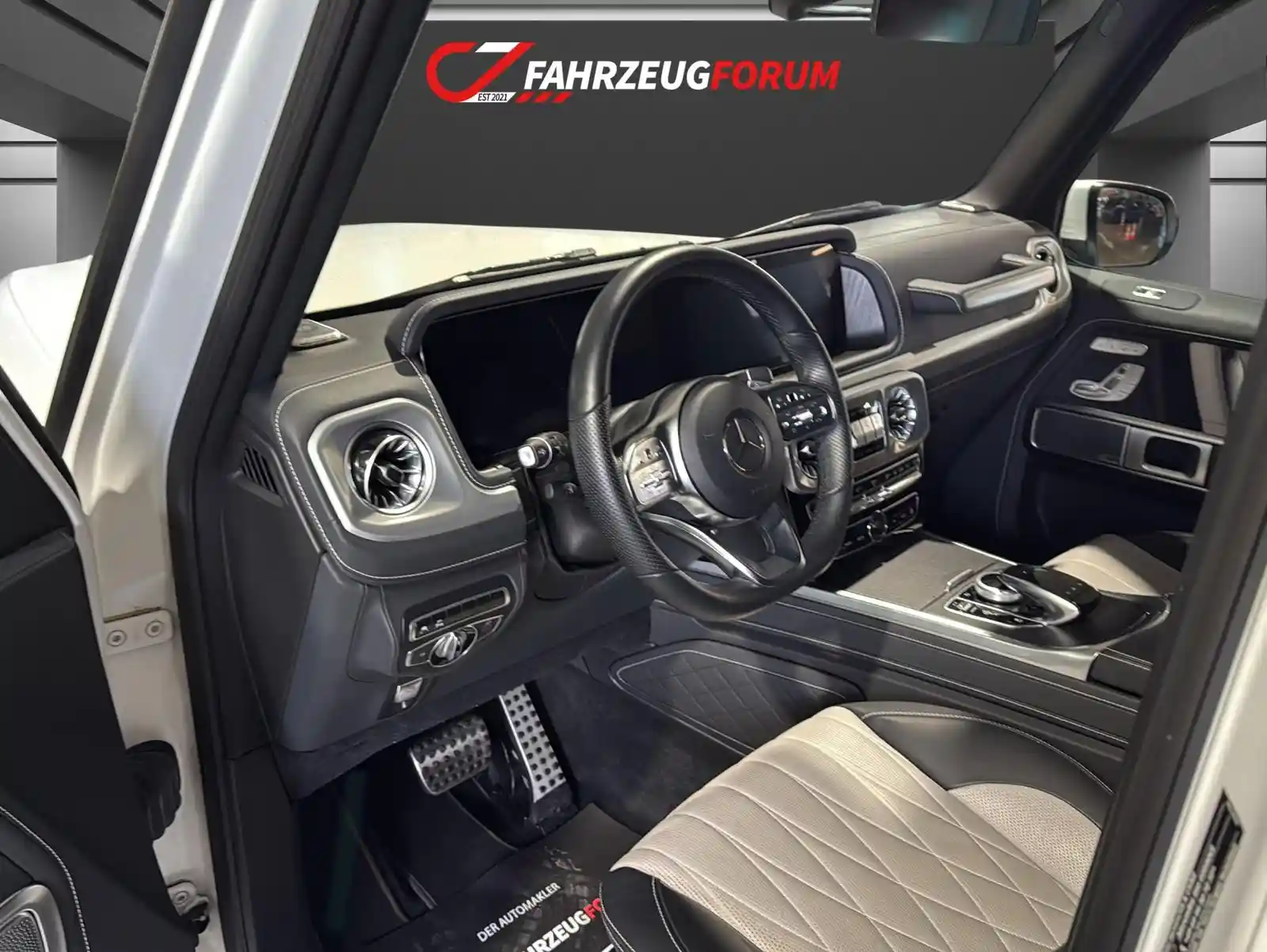 Mercedes-Benz G 500