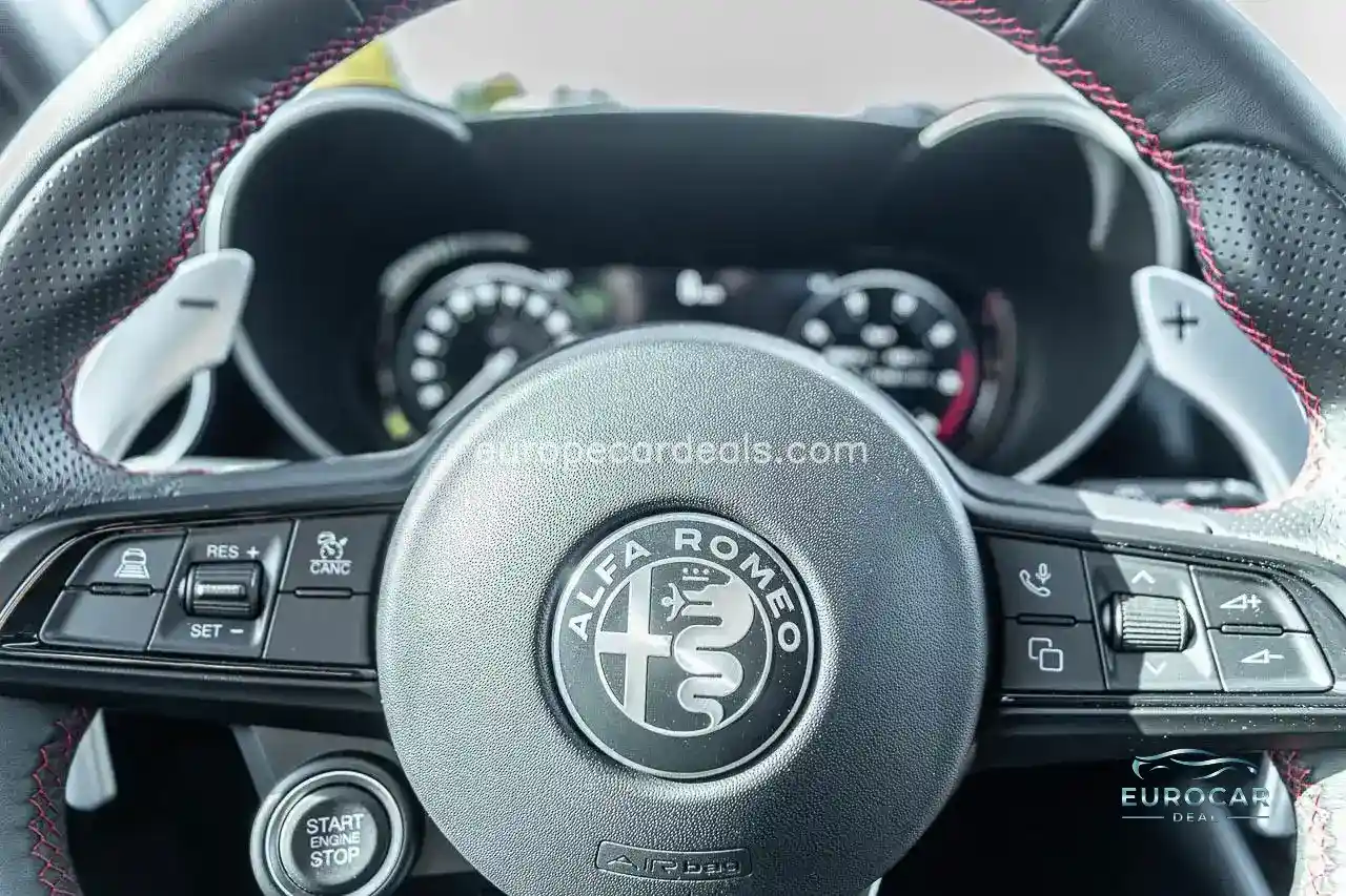 Alfa Romeo Giulia