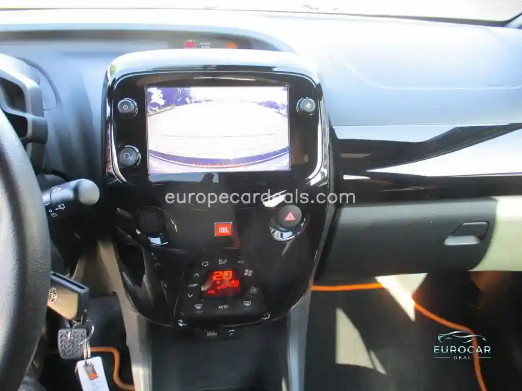 Toyota Aygo (X)