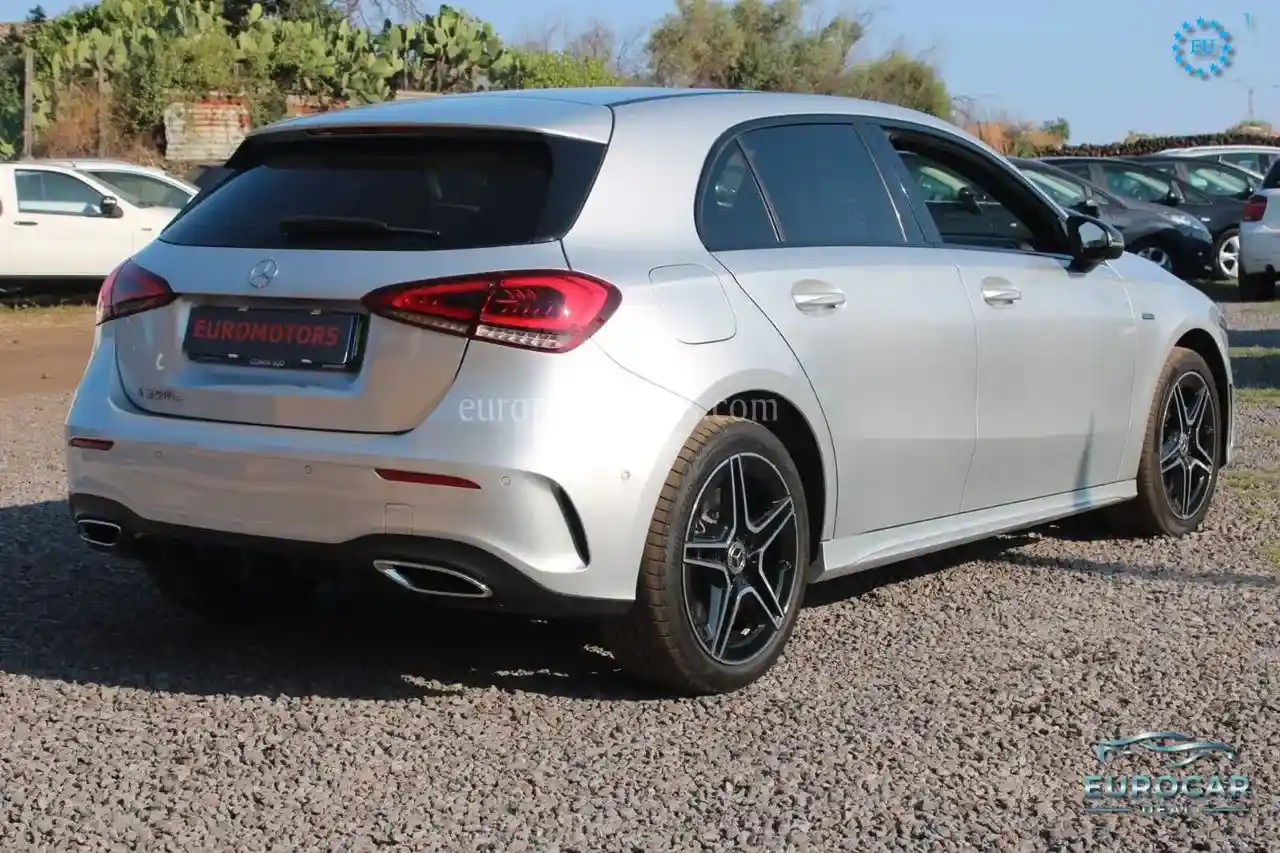 Mercedes-Benz A 250
