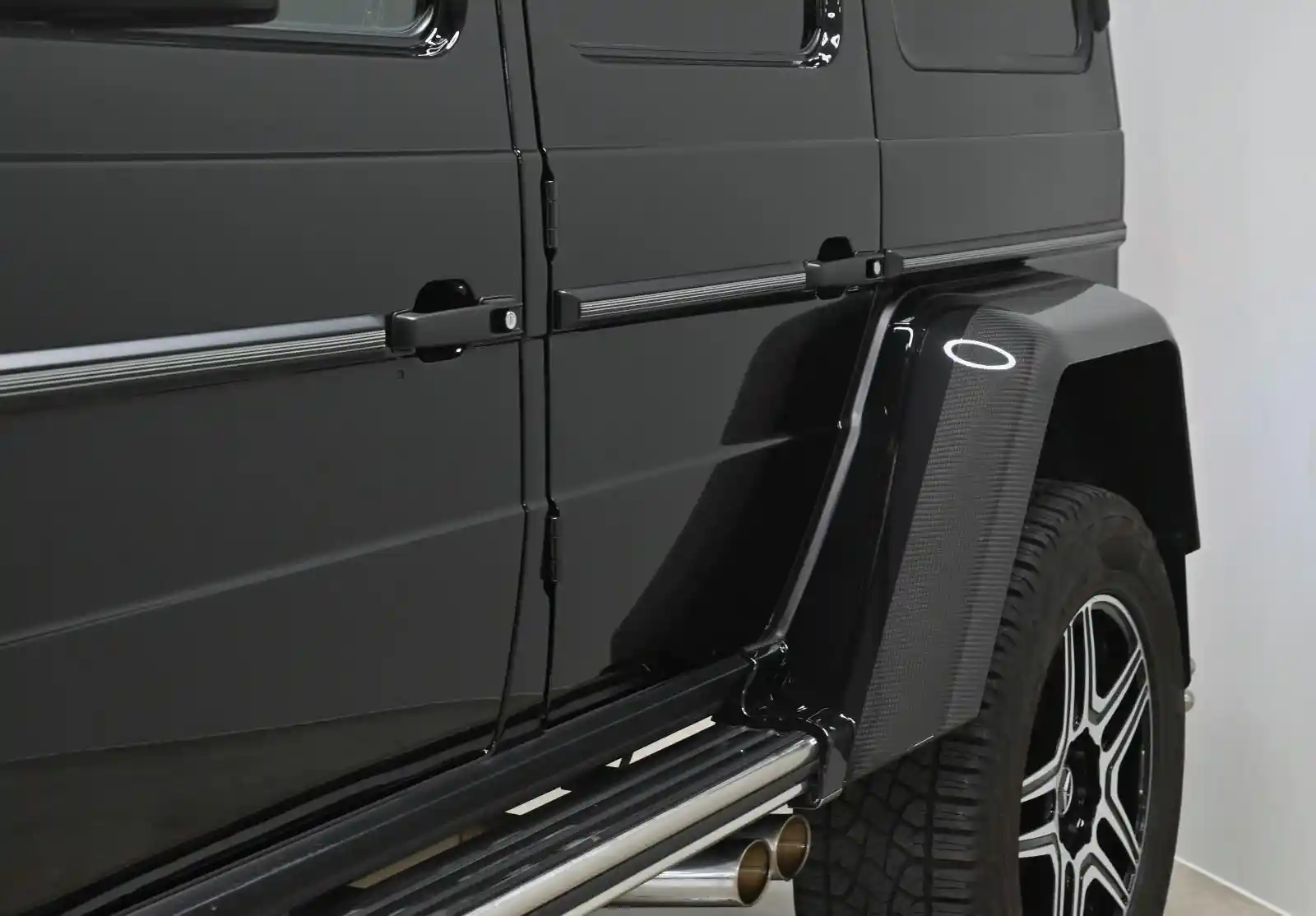 Mercedes-Benz G 500