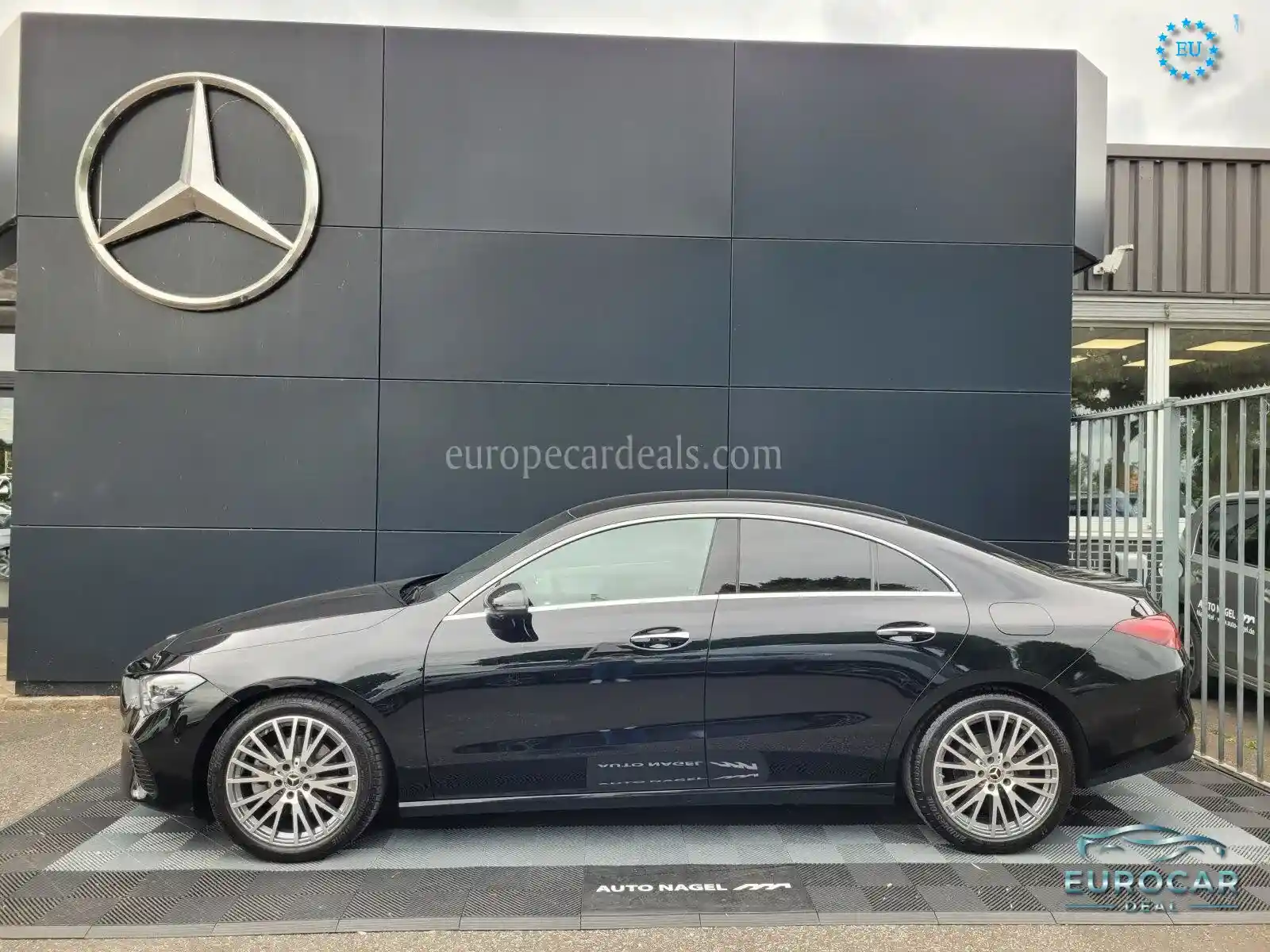 Mercedes-Benz CLA 180