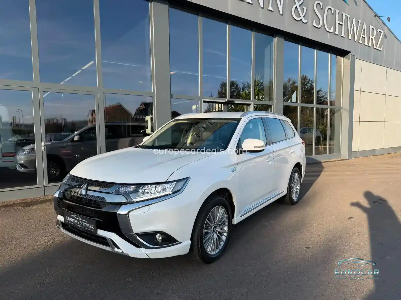 Mitsubishi Plug-in Hybrid Outlander