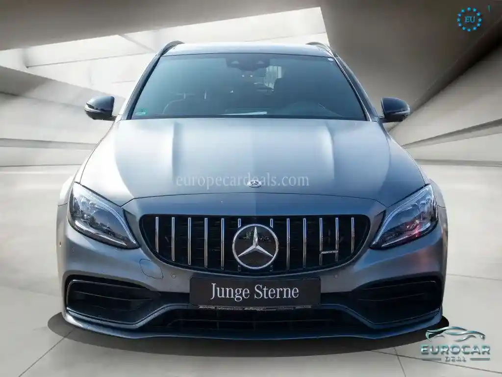 Mercedes-Benz C 63 AMG