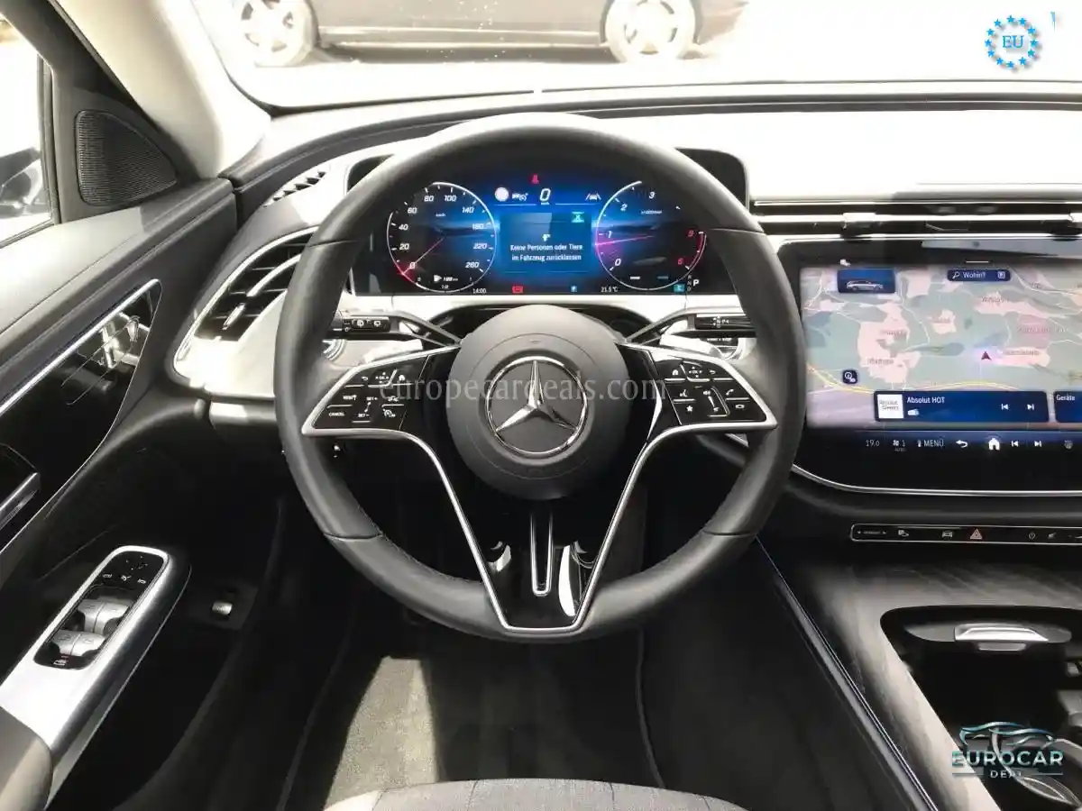 Mercedes-Benz E 220