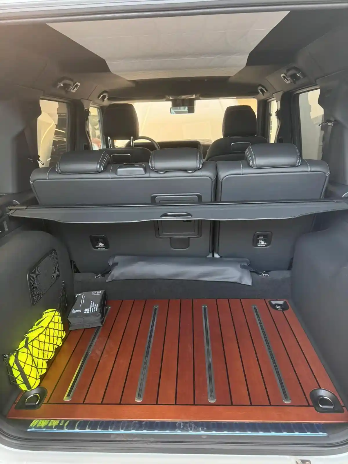 Mercedes-Benz G 500