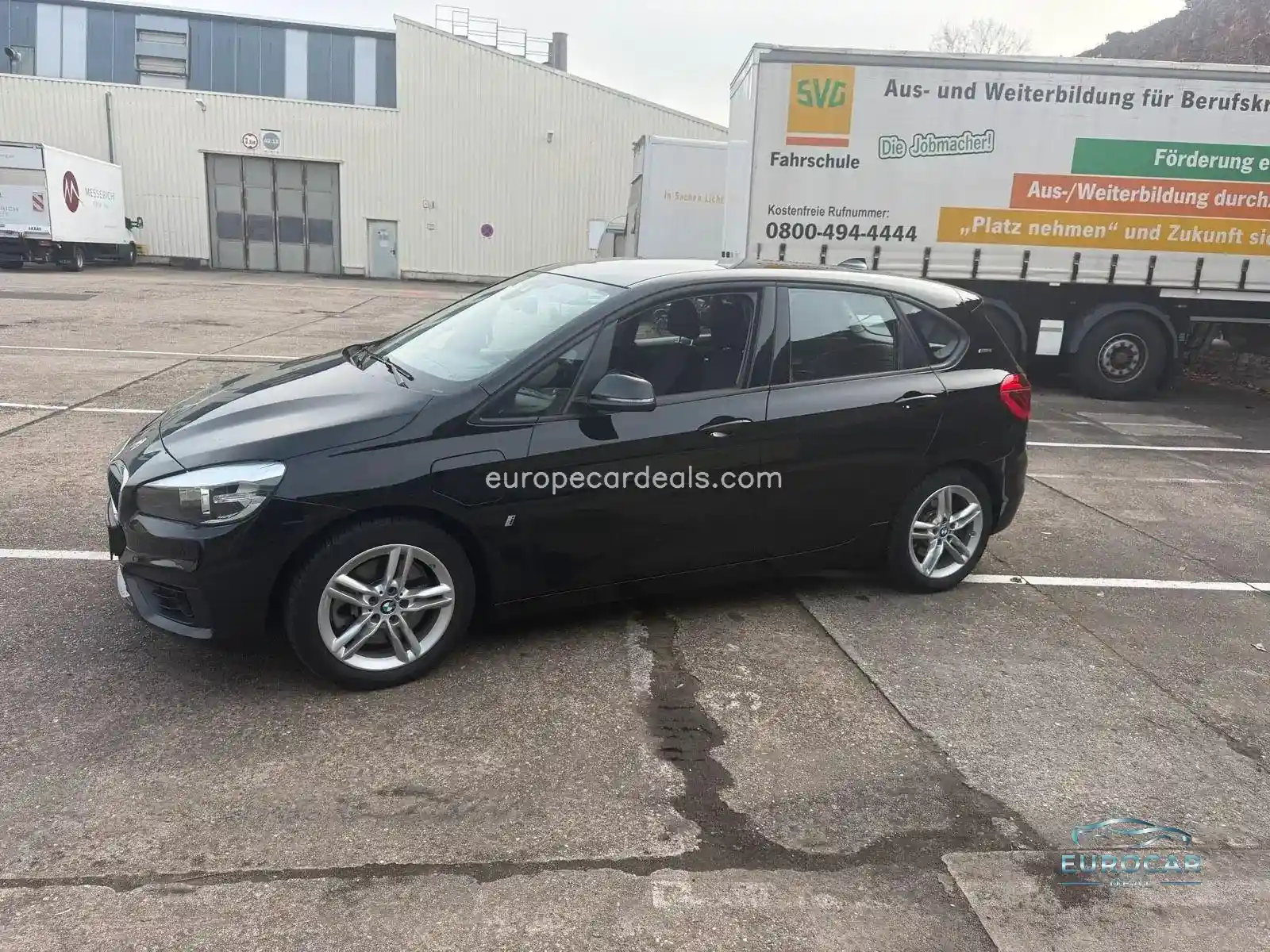 BMW 225