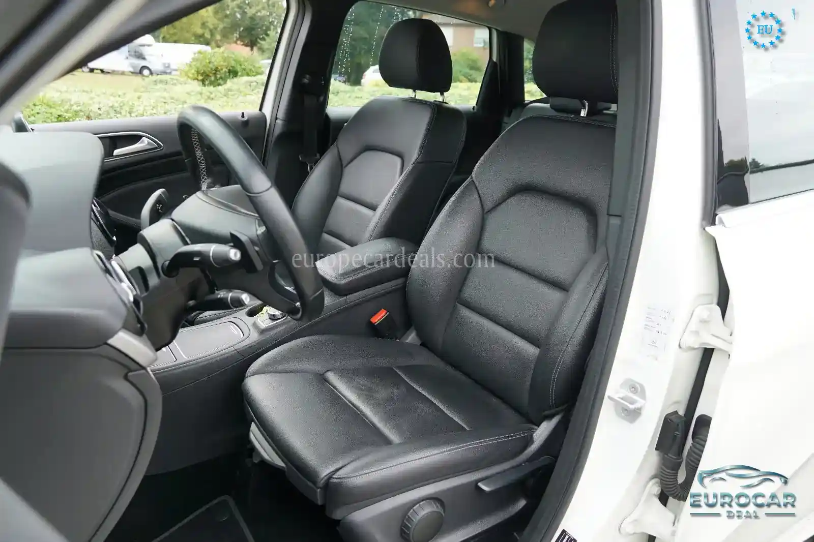 Mercedes-Benz B 220