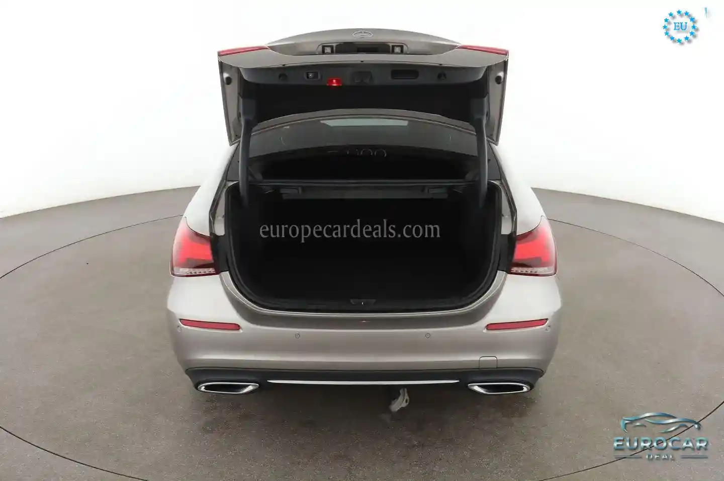 Mercedes-Benz A 220